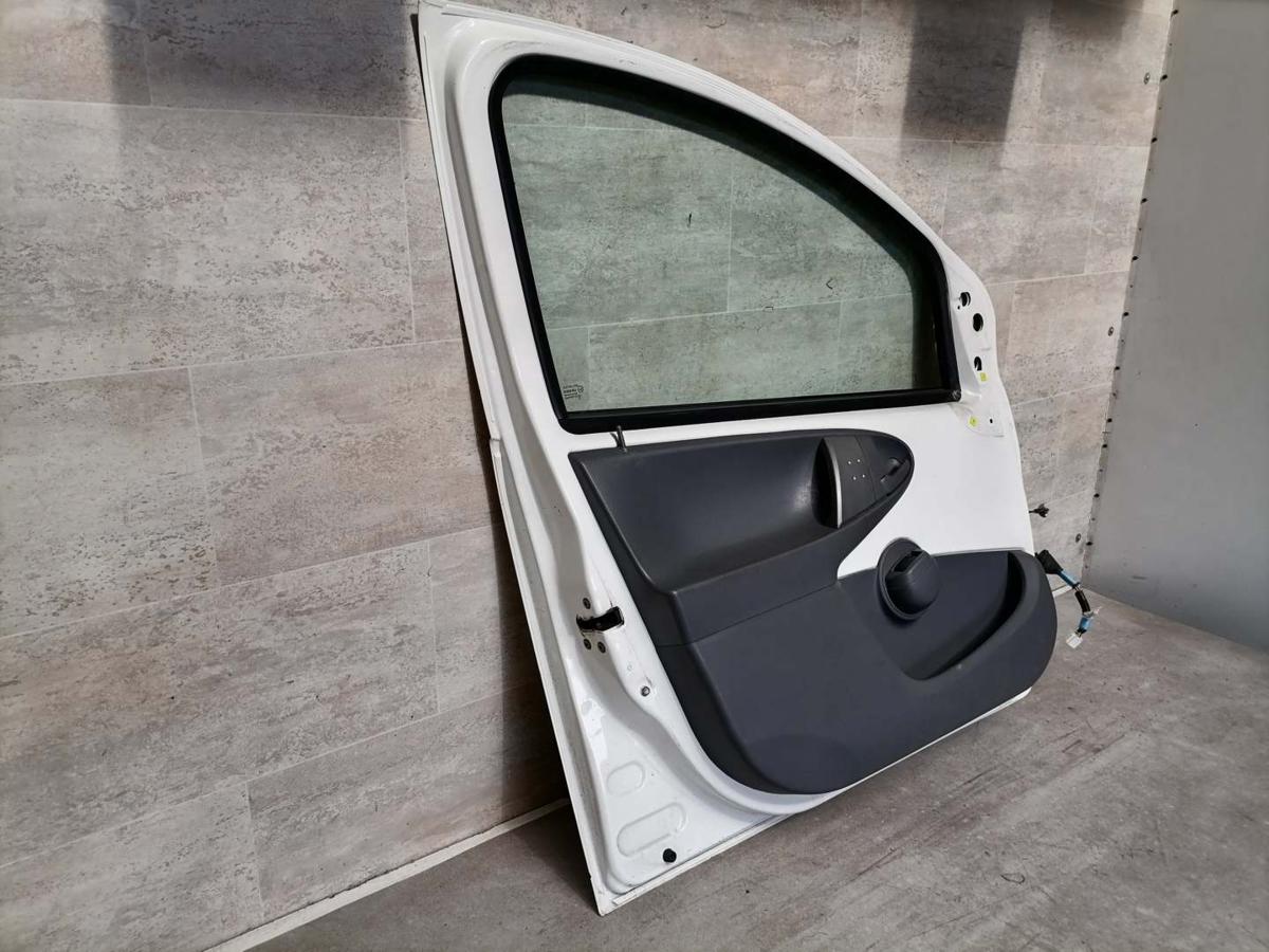 Peugeot 107 original Tür vorn links KWD Weiß 5-Türer Bj.2011